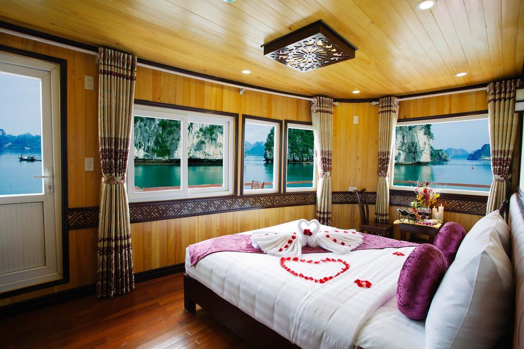 Hotel Cristina Diamond Cruise Ha Long Camera foto