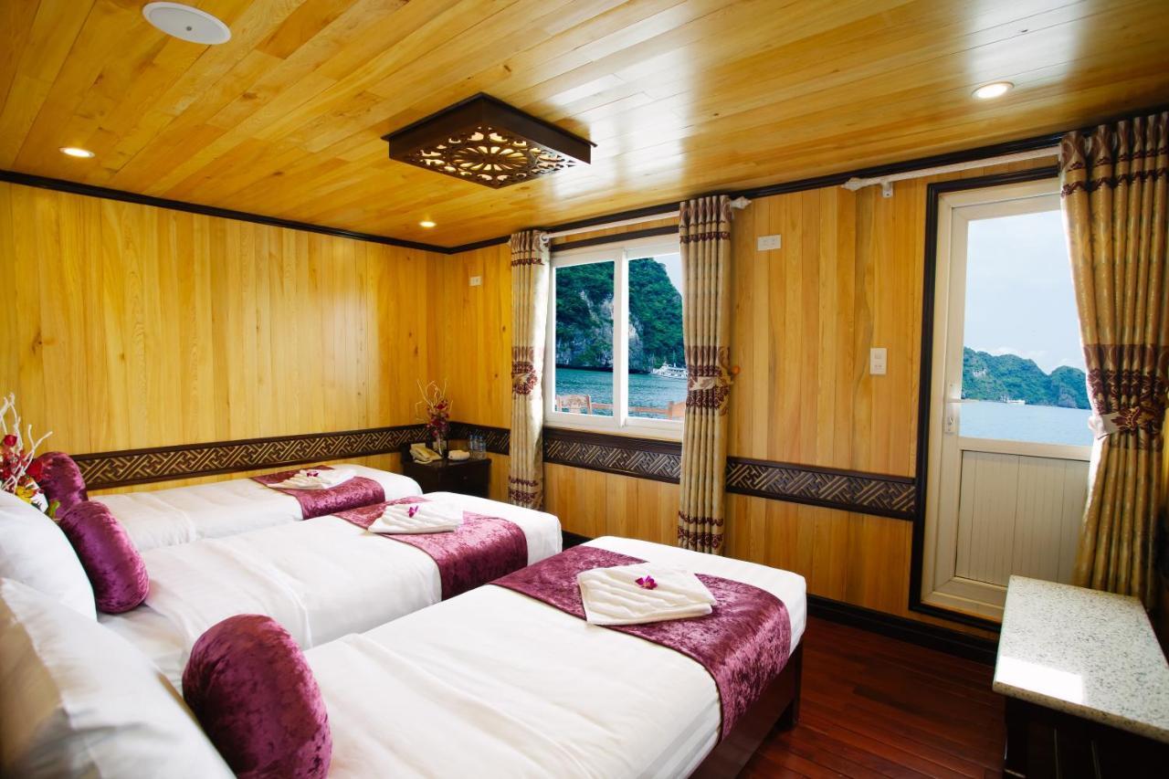 Hotel Cristina Diamond Cruise Ha Long Esterno foto